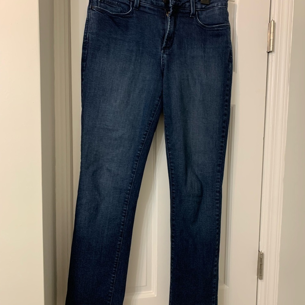 NYDJ size 8 slim straight waist 17” inseam 29”